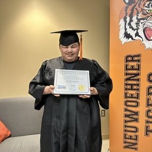 Meet your Posher, Leo